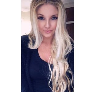 Meet your Posher, Carrie